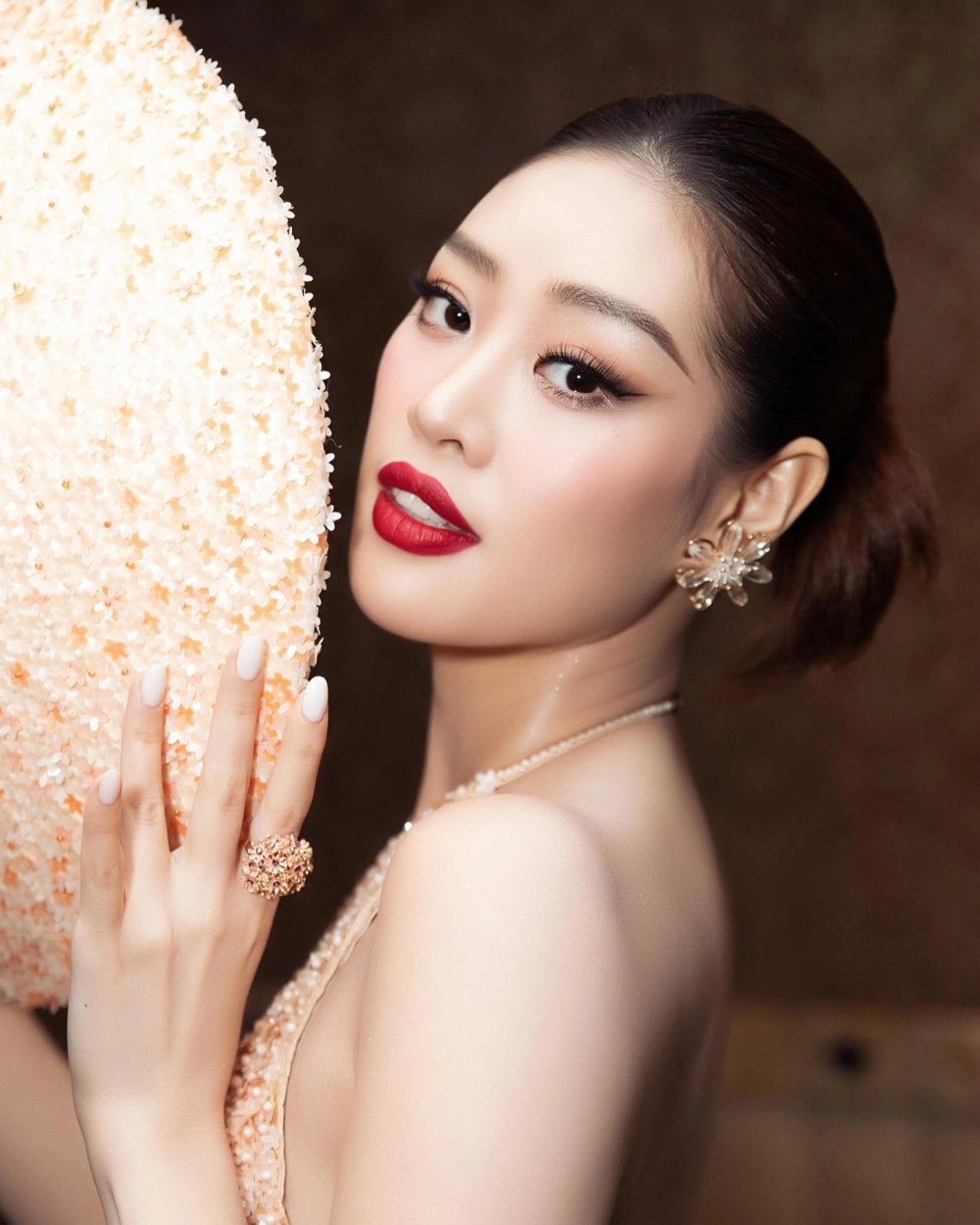 Hình ảnh gái đẹp bikini vẻ đẹp quyến rũ nóng bỏng thu hút ánh nhìn