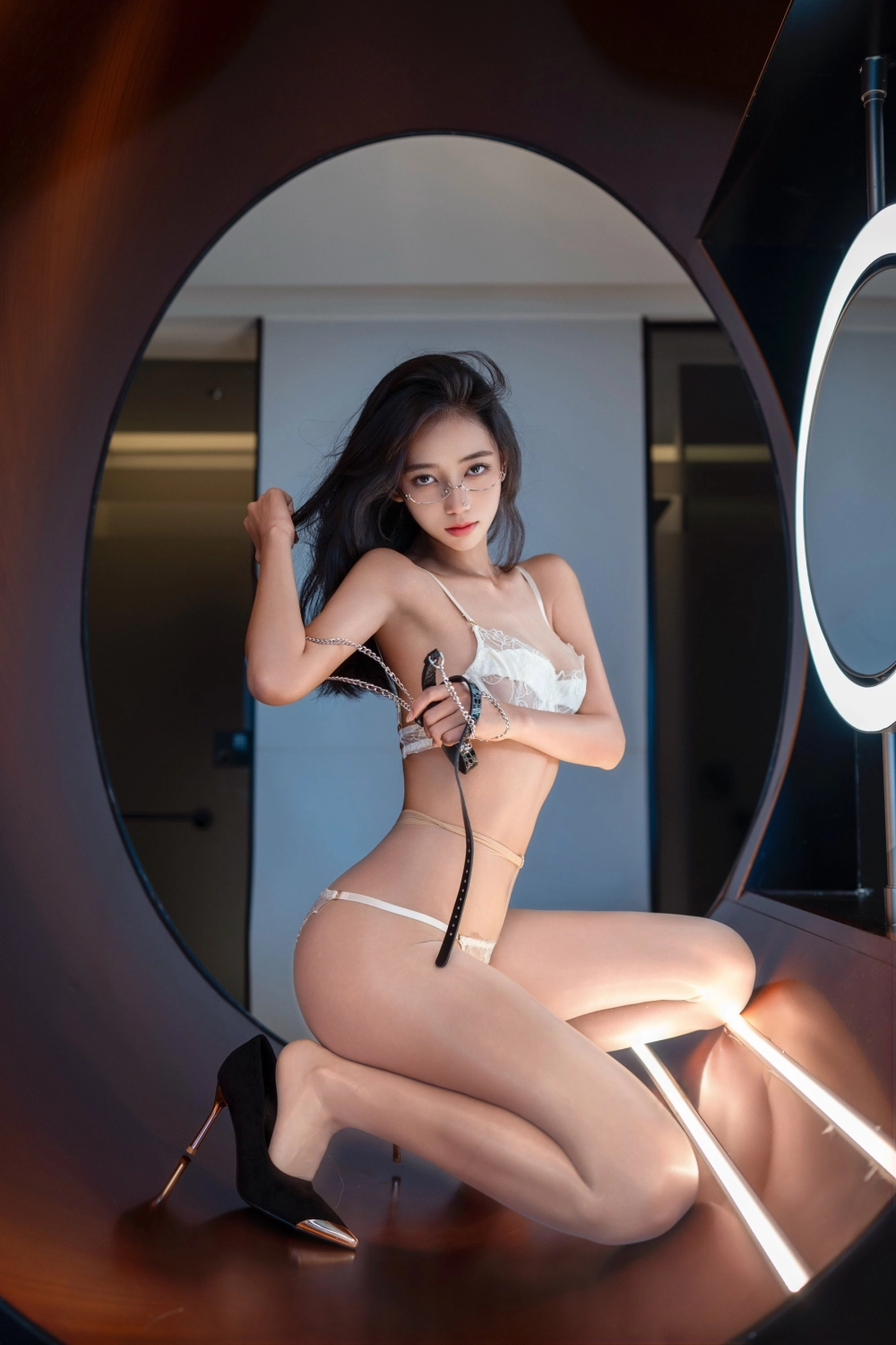 Hình ảnh các cô gái mặc bikini toát lên vẻ đẹp sexy bốc lửa đầy sức hút
