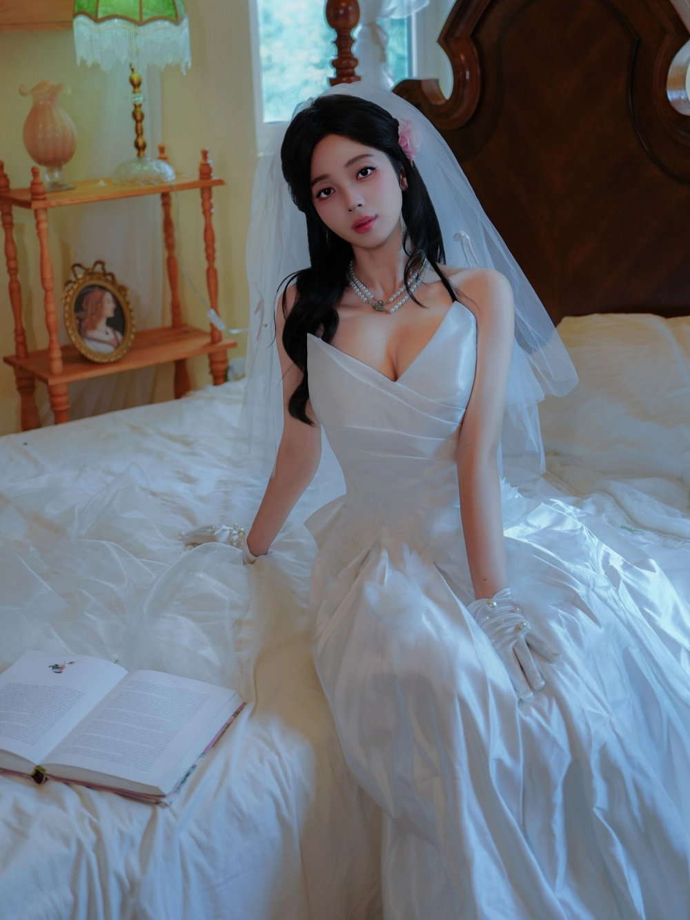 Ảnh gái xinh vú to đít bự mang nét đẹp sexy bốc lửa đầy sức hút